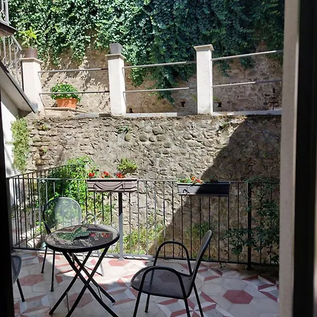 Il Salotto 3* Rivergaro
